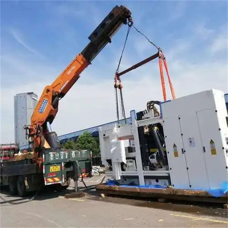 满城附近小吊车联系方式|8-16吨|本地及时服务